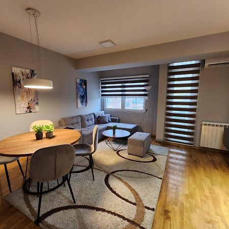 Marand Apartment Skopje Ngoại thất bức ảnh