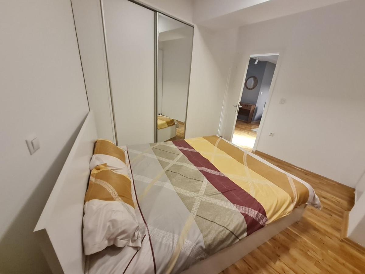 Marand Apartment Skopje Ngoại thất bức ảnh