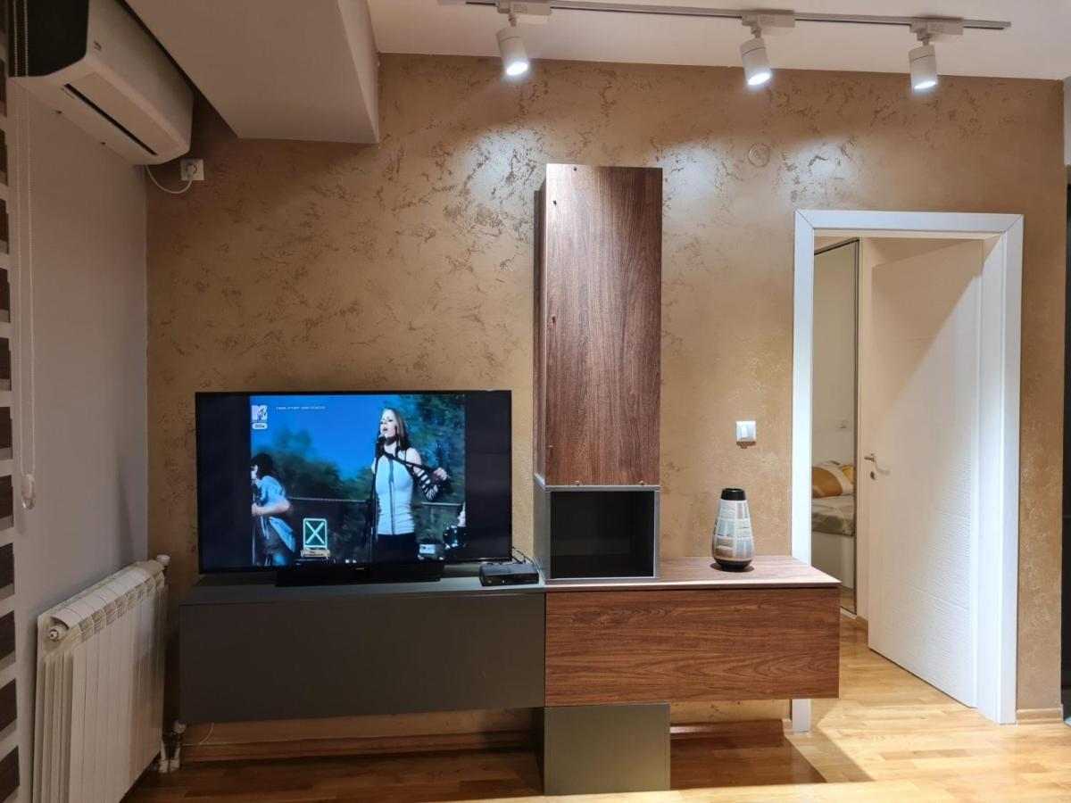 Marand Apartment Skopje Ngoại thất bức ảnh