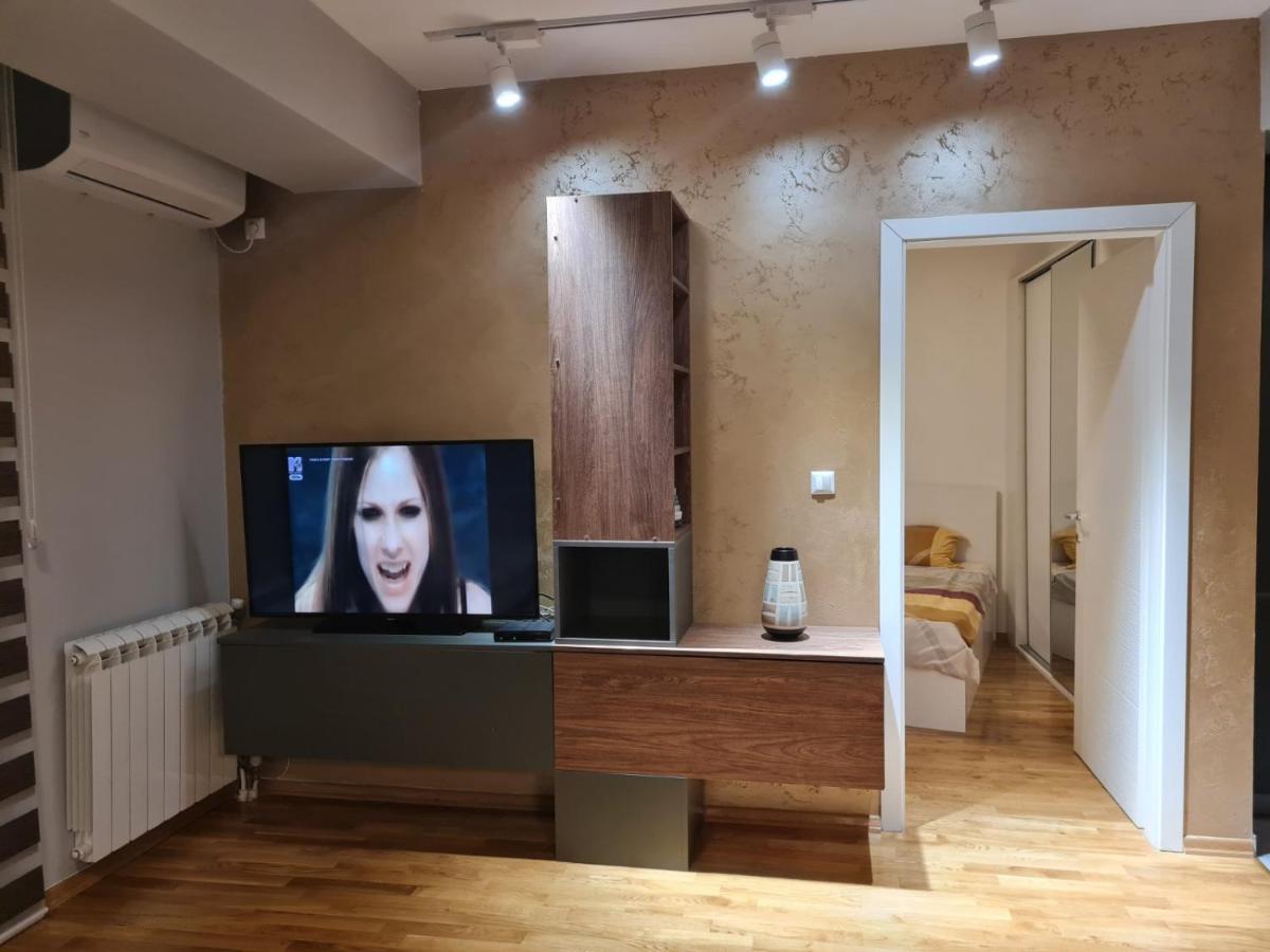 Marand Apartment Skopje Ngoại thất bức ảnh