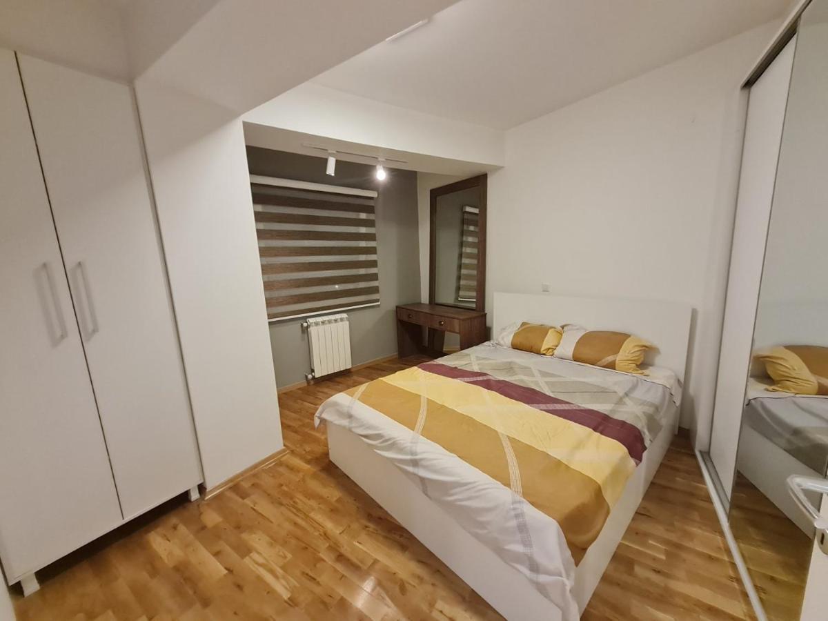 Marand Apartment Skopje Ngoại thất bức ảnh