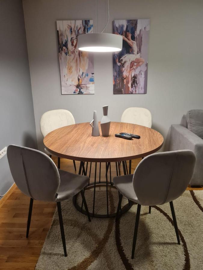Marand Apartment Skopje Ngoại thất bức ảnh